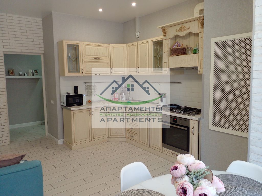 Продажа 2-комнатной квартиры, Ессентуки, Малая Садовая ул,  20а