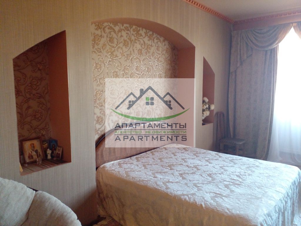 Продажа 2-комнатной квартиры, Ессентуки, Новопятигорская ул,  1к2