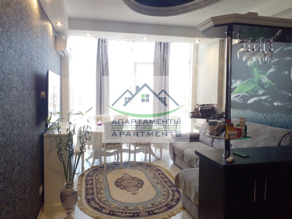 Продажа 2-комнатной квартиры, Ессентуки, Новопятигорская ул,  1к2