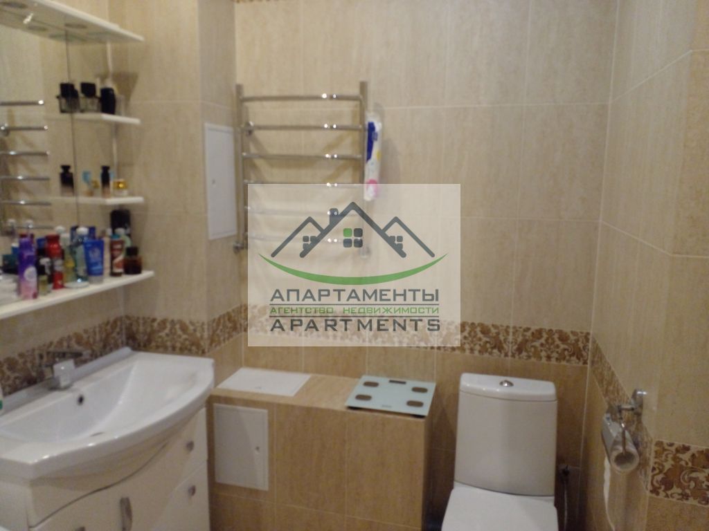 Продажа 2-комнатной квартиры, Ессентуки, Новопятигорская ул,  1к2