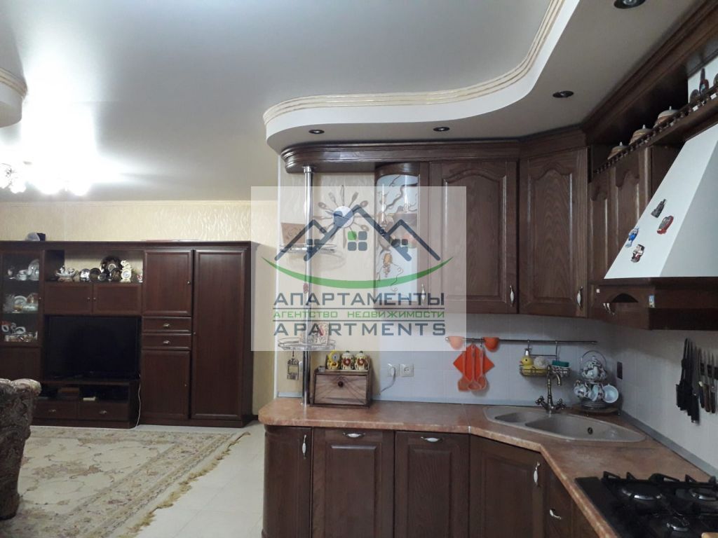 Продажа 2-комнатной квартиры, Ессентуки, Орджоникидзе ул,  84к1