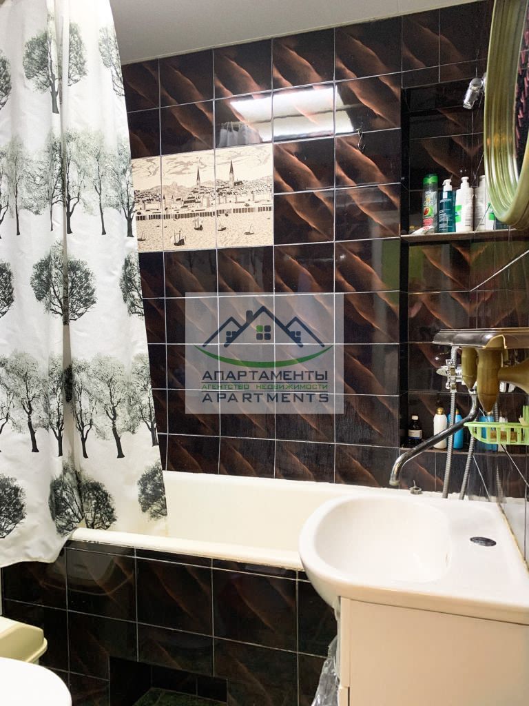 Продажа 2-комнатной квартиры, Пятигорск, Орджоникидзе ул,  11к2