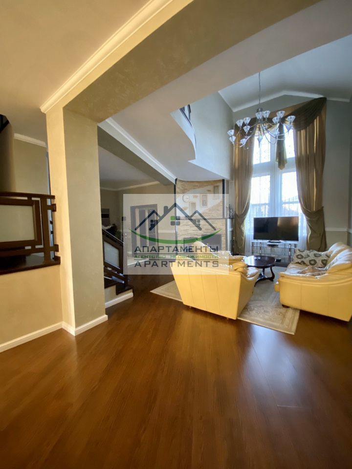 Продажа дома, 355м <sup>2</sup>, 8 сот., Пятигорск, Разина ул,  177