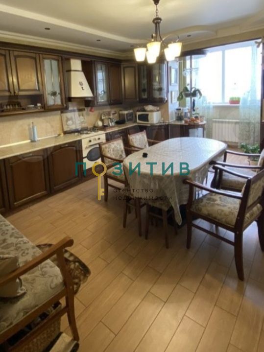 Продажа 3-комнатной квартиры, Пятигорск, Нежнова ул,  21/1