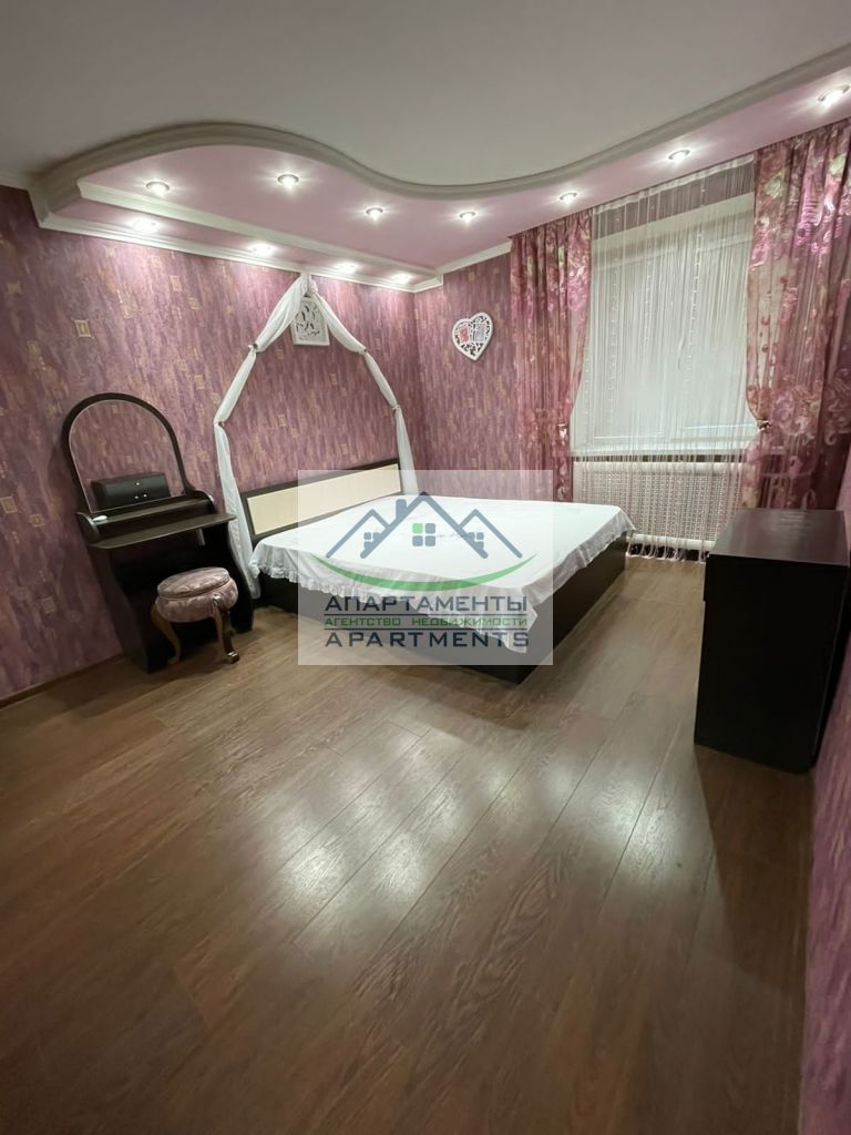 Продажа 3-комнатной квартиры, Ессентуки, Октябрьская ул,  456