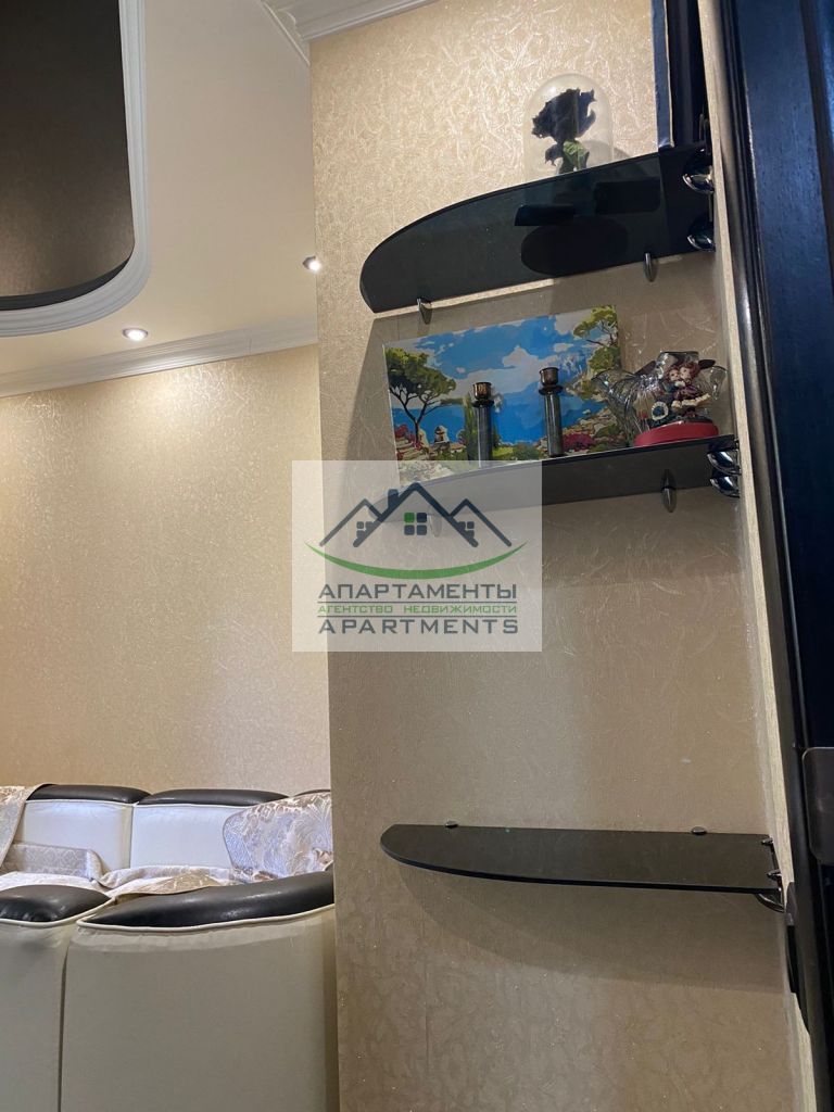 Продажа 2-комнатной квартиры, Кисловодск, 40 лет Октября ул,  40