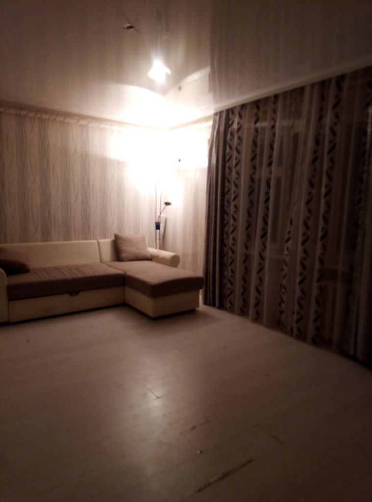 Продажа 1-комнатной квартиры, Батайск, Горького ул,  166