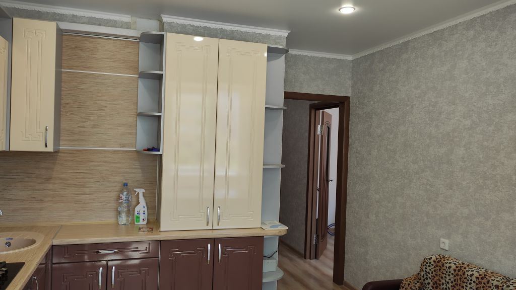 Продажа 1-комнатной квартиры, Смоленск, Авиаторов ул,  9