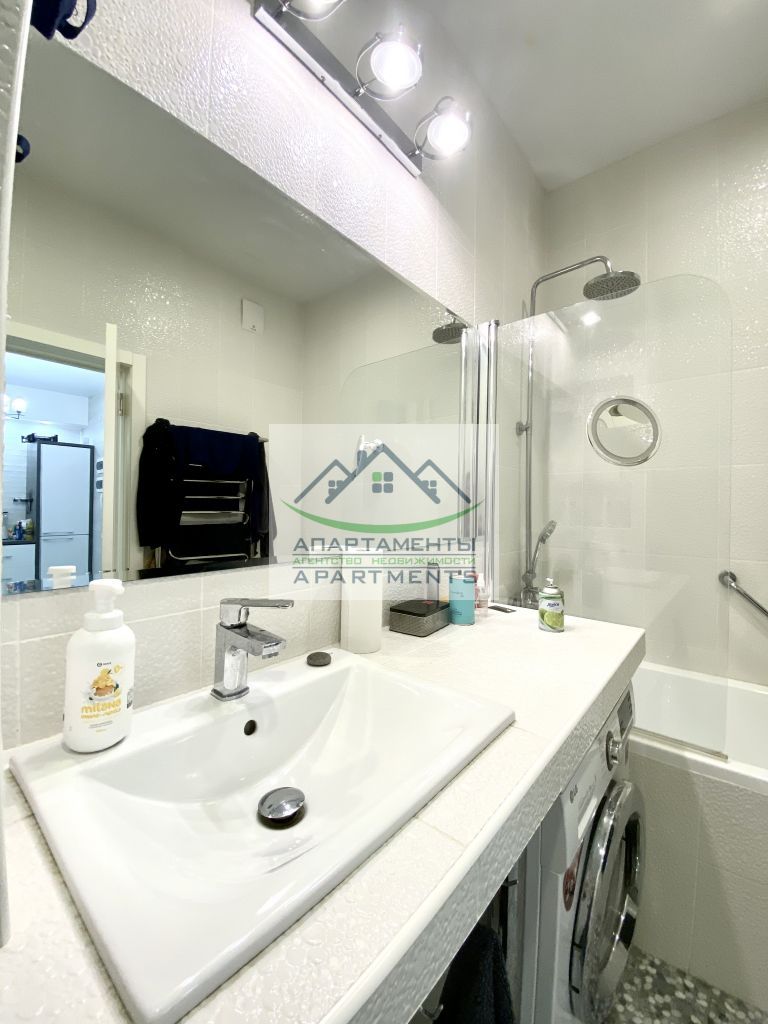 Продажа 2-комнатной квартиры, Пятигорск, Бунимовича ул,  15к2