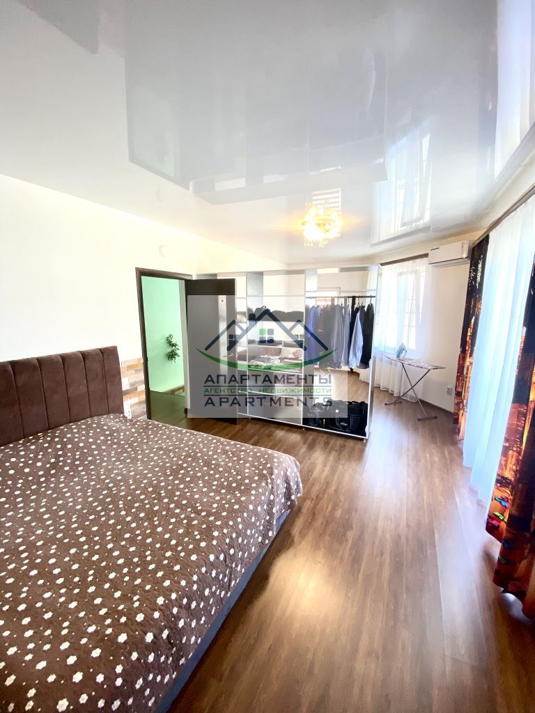 Продажа 2-комнатной квартиры, Пятигорск, Кирова пр-кт,  77