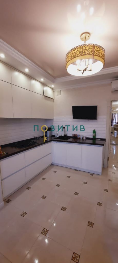 Продажа 2-комнатной квартиры, Пятигорск, Оранжерейная ул,  21К4