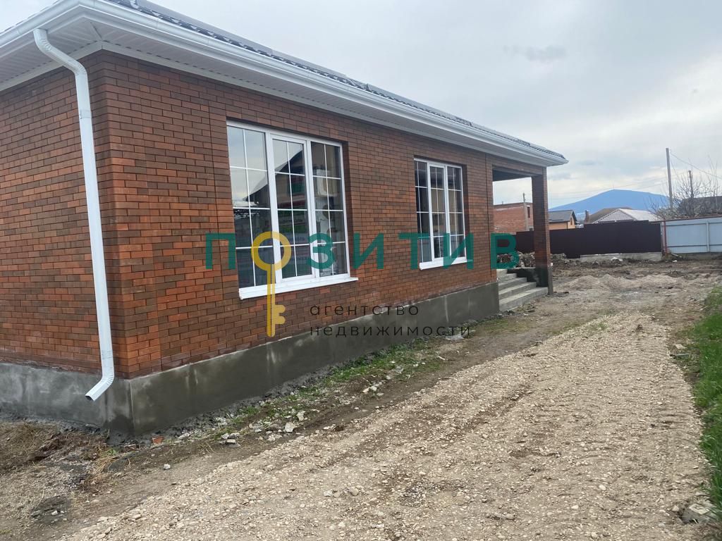 Продажа дома, 175м <sup>2</sup>, 10 сот., Змейка, Советская