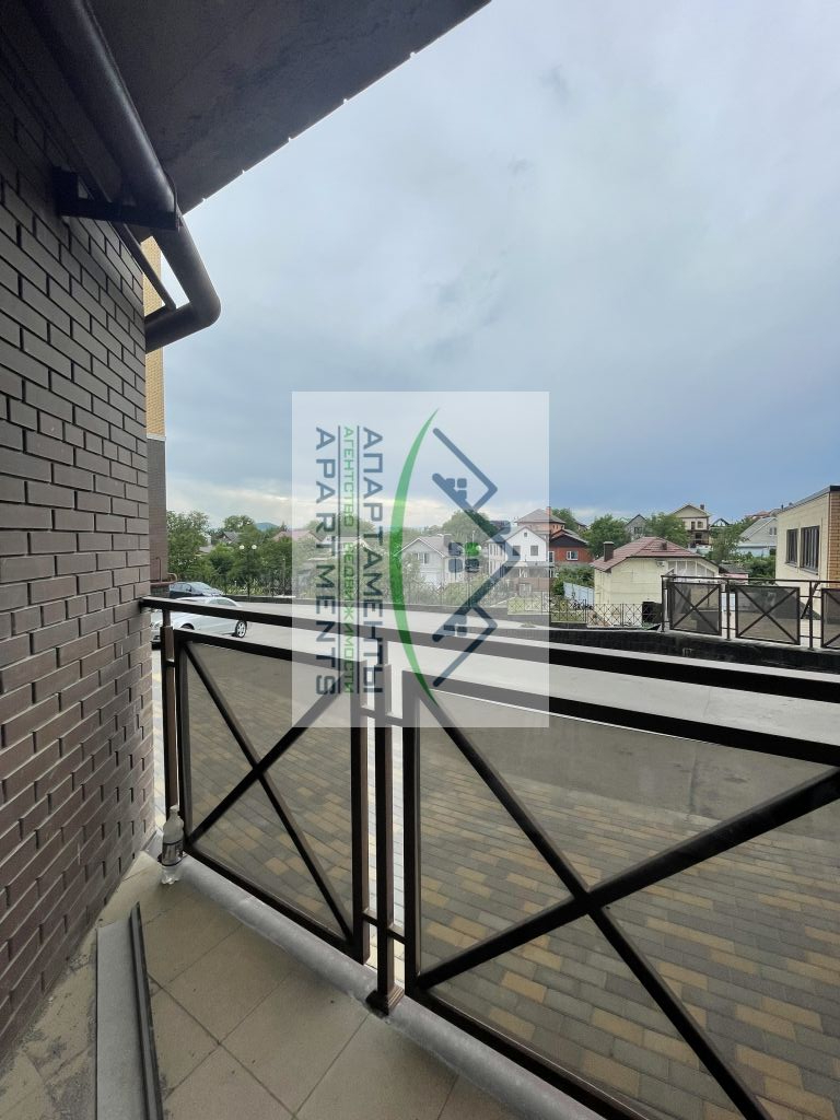 Продажа 2-комнатной квартиры, Пятигорск, Адмиральского ул,  1а