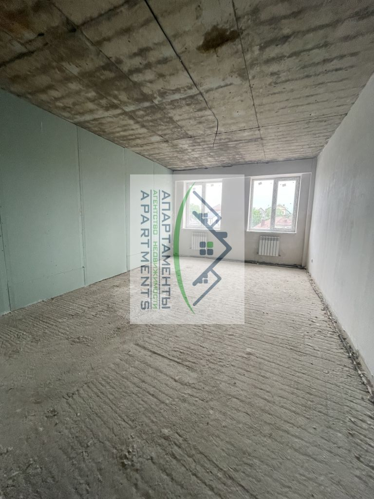 Продажа 2-комнатной квартиры, Пятигорск, Адмиральского ул,  1а