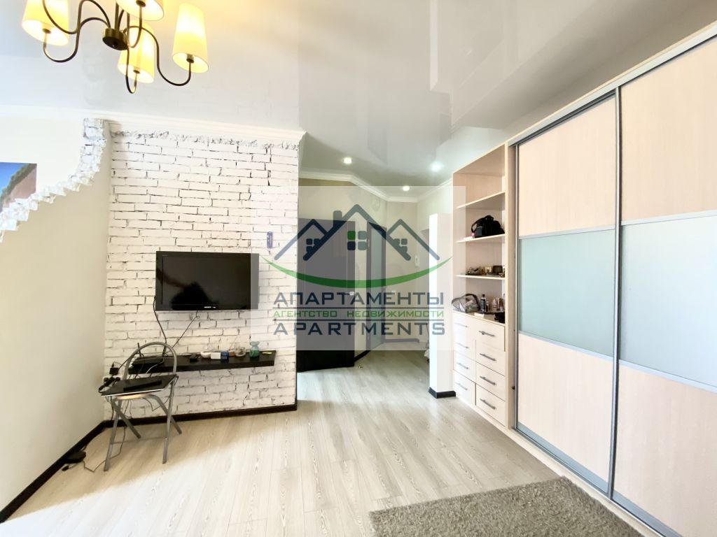 Продажа 1-комнатной квартиры, Пятигорск, Кипарисовая ул,  2к2