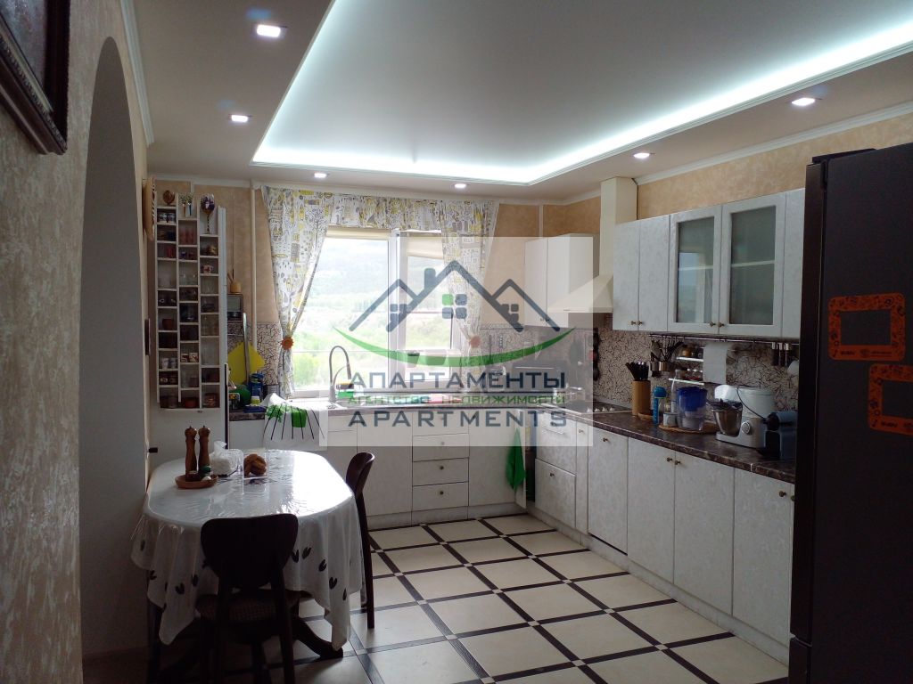 Продажа 2-комнатной квартиры, Кисловодск, Крепостная ул,  32