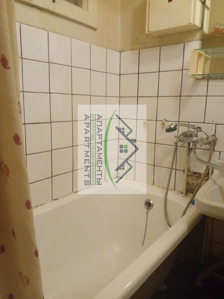 Продажа 3-комнатной квартиры, Ессентуки, Октябрьская ул,  429