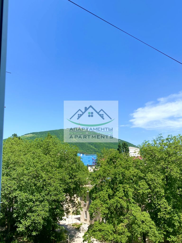 Продажа 2-комнатной квартиры, Пятигорск, Московская ул,  14к11