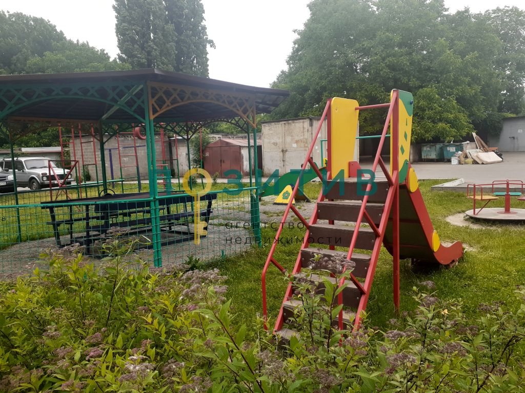 Продажа 3-комнатной квартиры, Пятигорск, Пестова ул,  22