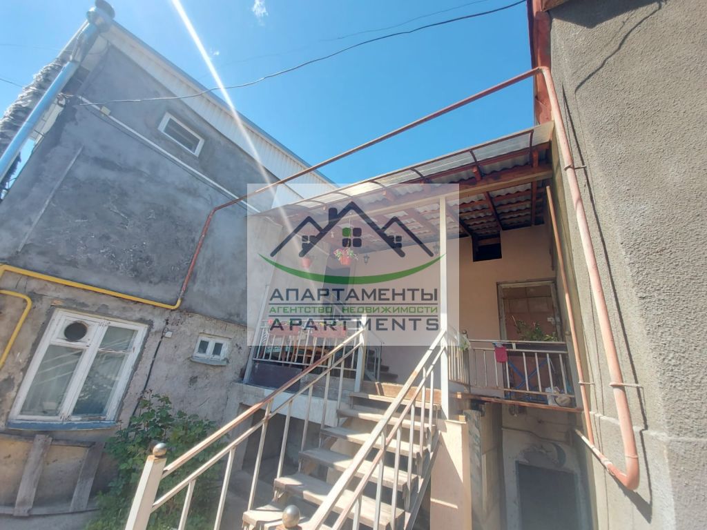 Продажа 3-комнатной квартиры, Кисловодск, Суворова ул,  14