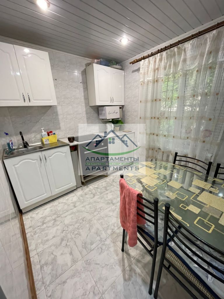 Продажа 2-комнатной квартиры, Ессентуки, Кисловодская ул,  36ак4