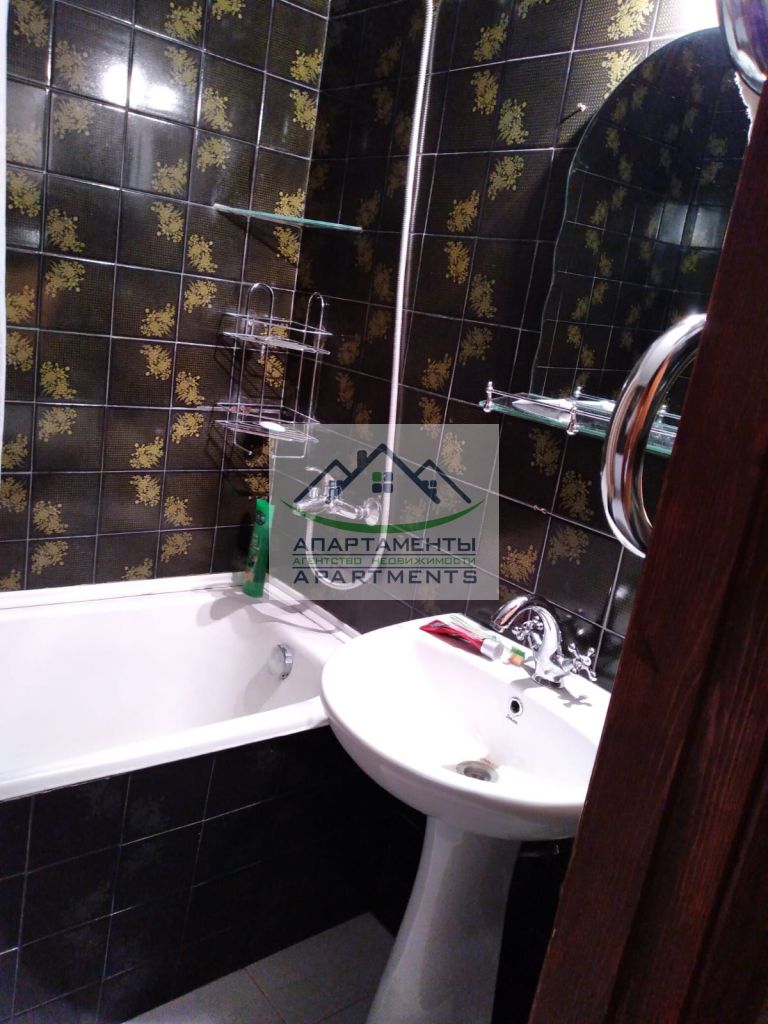 Продажа 3-комнатной квартиры, Кисловодск, Красивая ул,  7к11