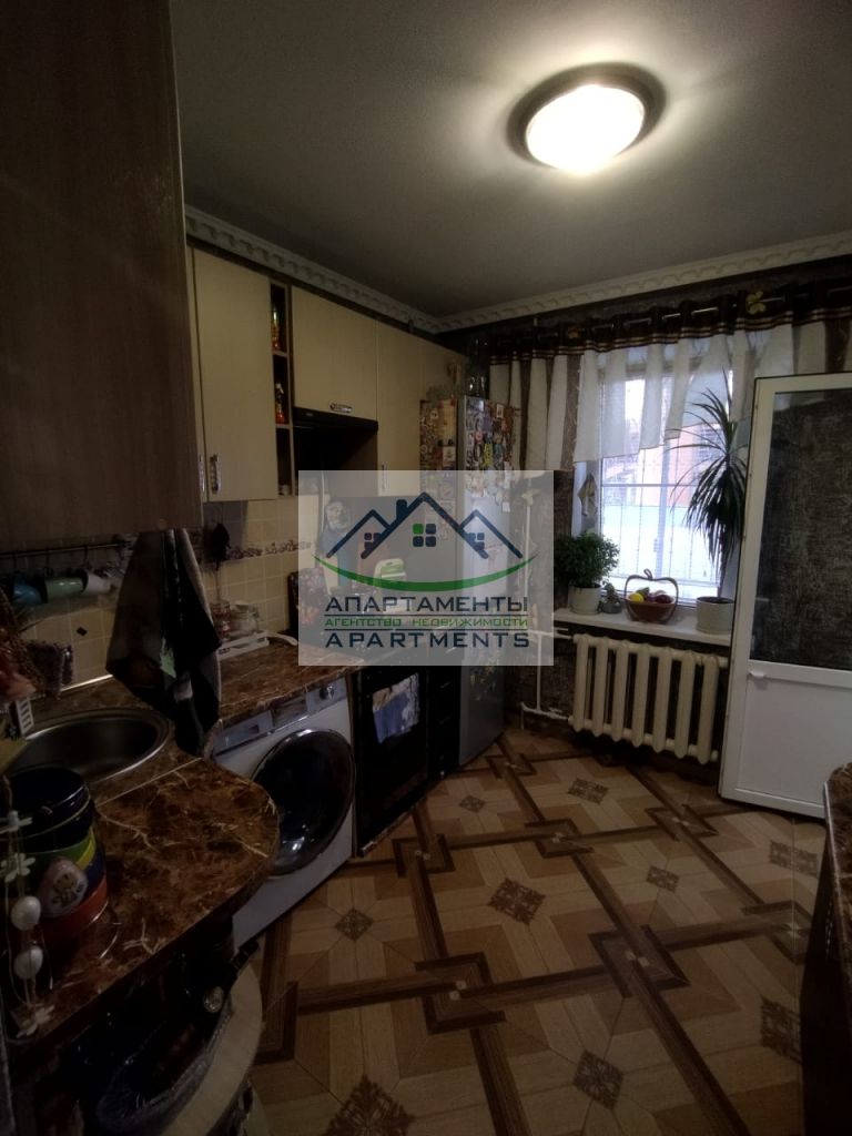 Продажа 2-комнатной квартиры, Кисловодск, Победы пр-кт,  151