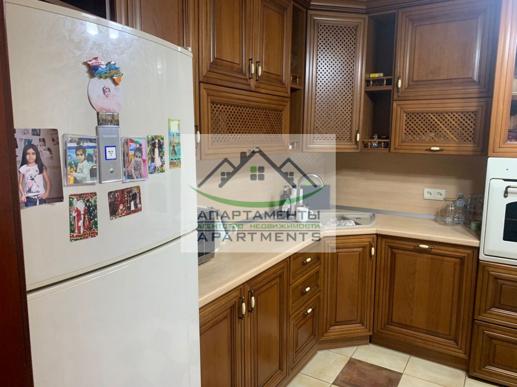 Продажа 4-комнатной квартиры, Кисловодск, Губина Андрея ул