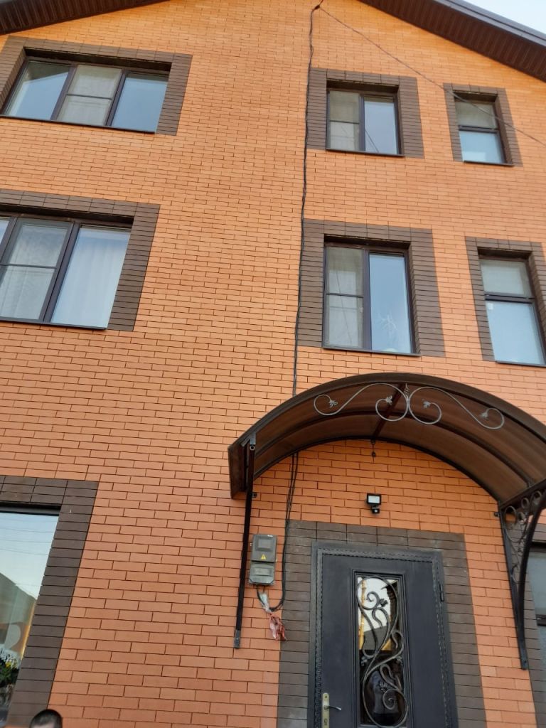 Продажа дома, 230м <sup>2</sup>, 7 сот., Батайск, 50 лет Октября ул