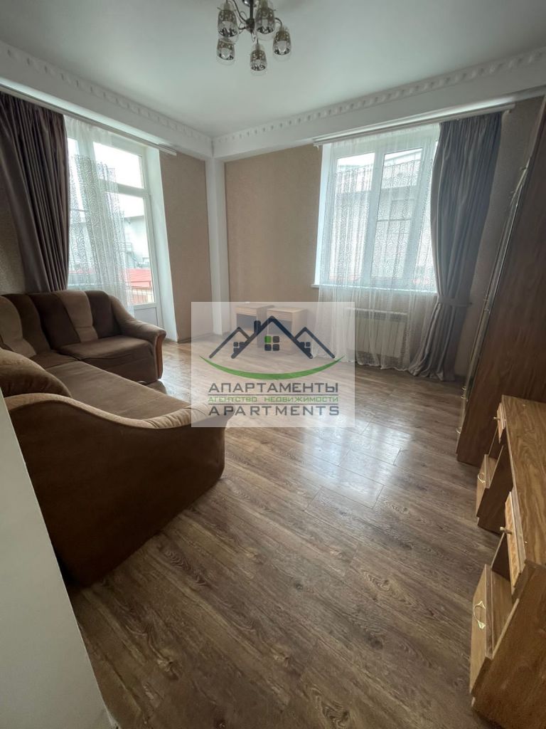 Продажа 1-комнатной квартиры, Ессентуки, Октябрьская ул,  337/2