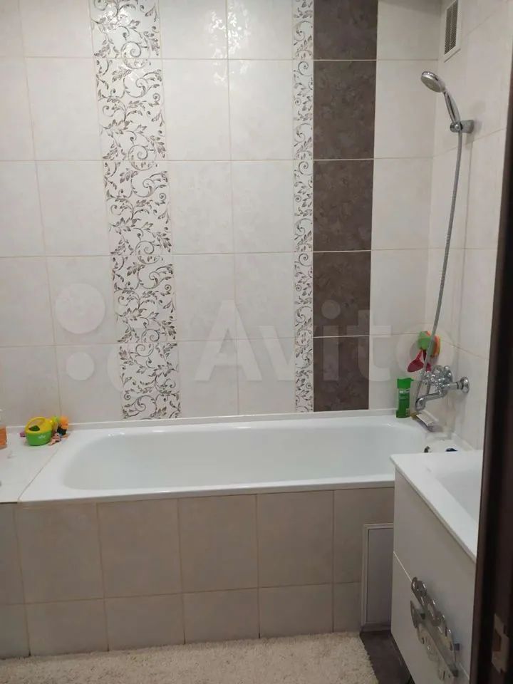 Продажа 3-комнатной квартиры, Ставрополь, Рогожникова ул,  2