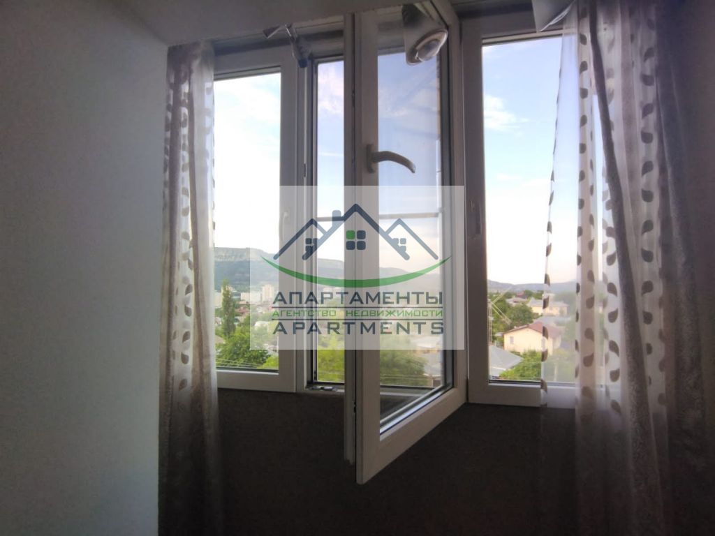 Продажа 3-комнатной квартиры, Кисловодск, Калинина ул,  6А