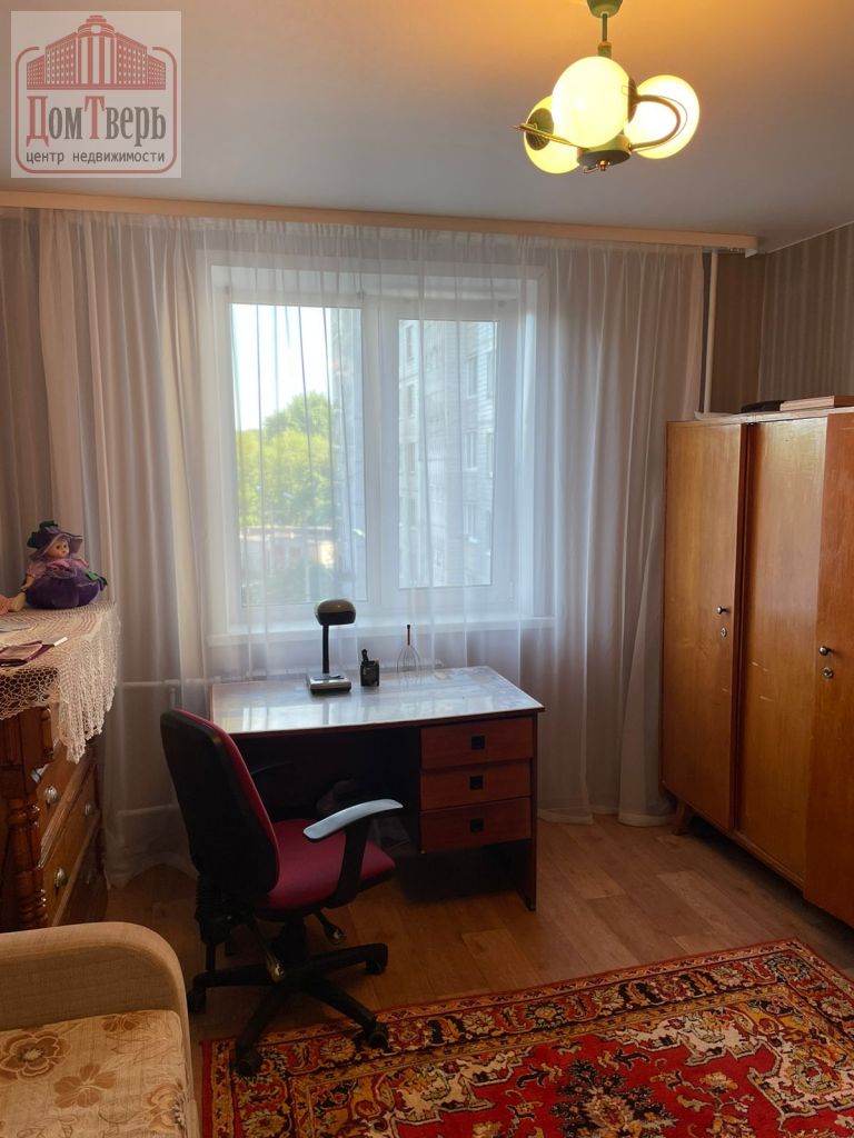 Продажа 2-комнатной квартиры, Тверь, Маршала Конева ул,  5к1