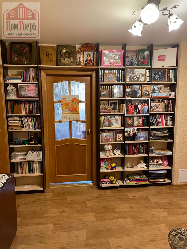 Продажа 2-комнатной квартиры, Тверь, Маршала Конева ул,  5к1