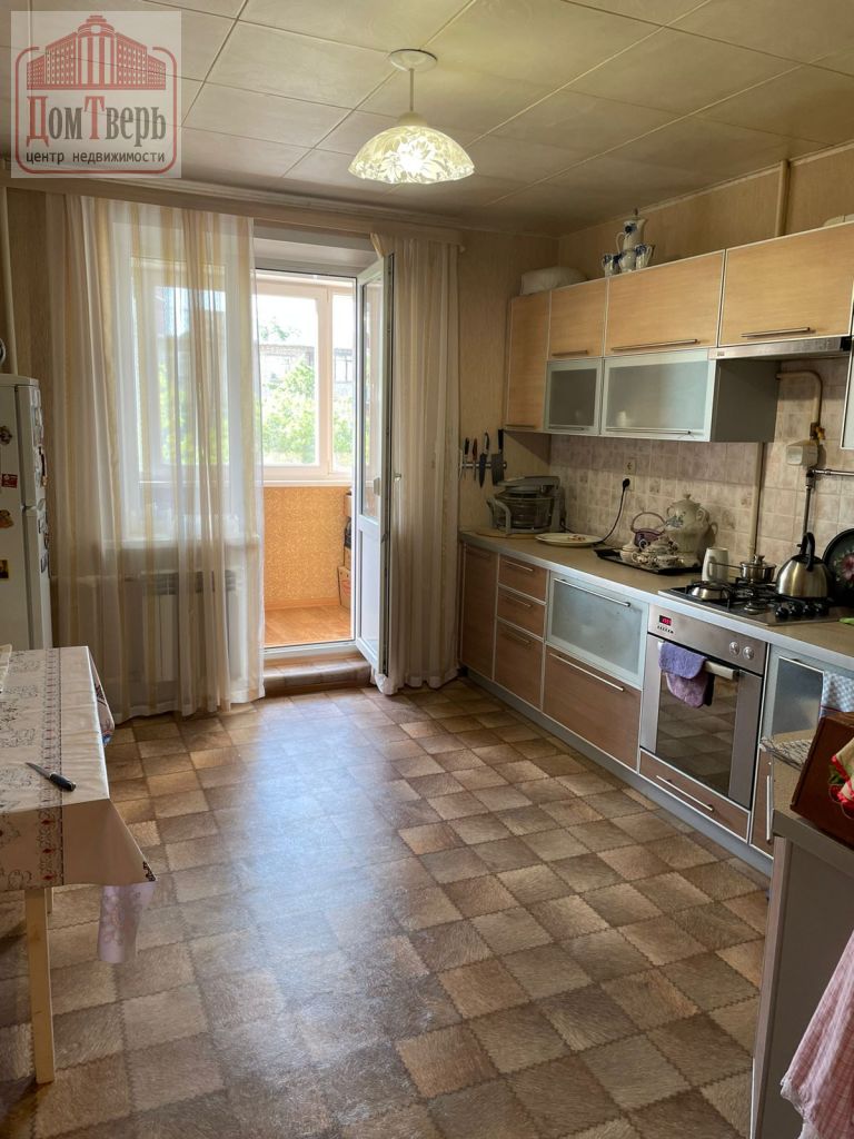 Продажа 2-комнатной квартиры, Тверь, Маршала Конева ул,  5к1