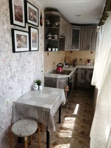 Продажа 2-комнатной квартиры, Ставрополь, Доваторцев ул,  25 а