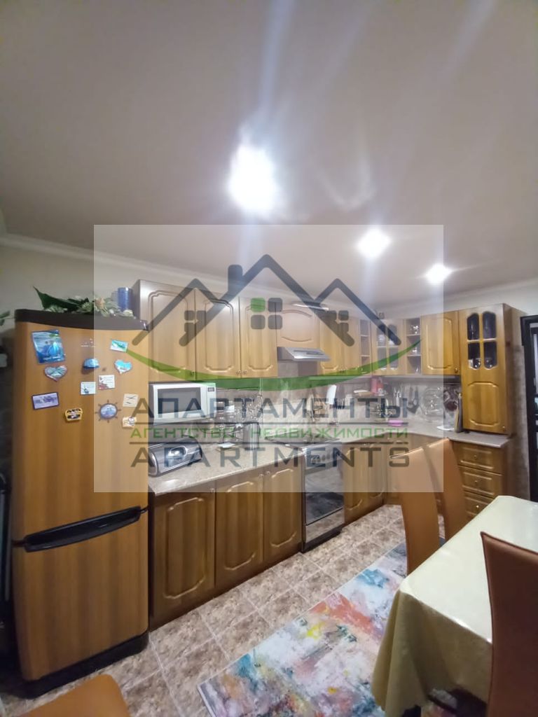 Продажа 2-комнатной квартиры, Кисловодск, Школьный пер,  39