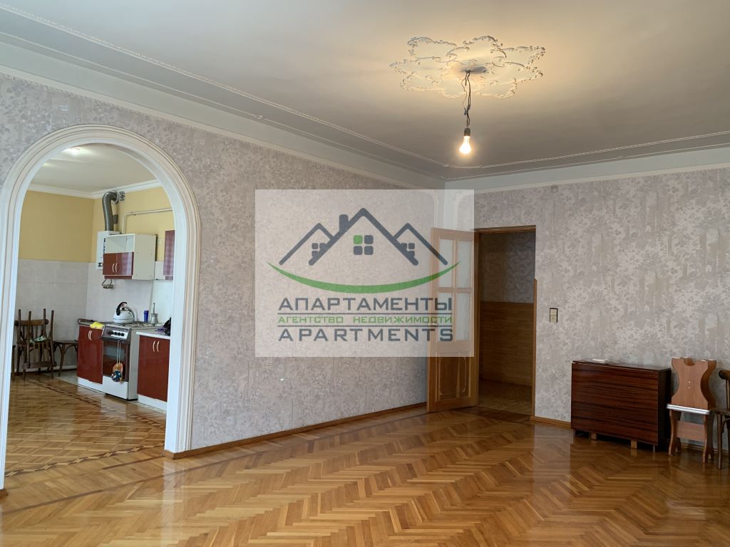 Продажа дома, 260м <sup>2</sup>, 15 сот., Пятигорск, Шоссейная ул,  30