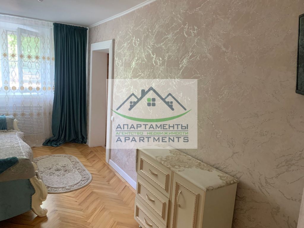 Продажа 5-комнатной квартиры, Кисловодск, Велинградская ул