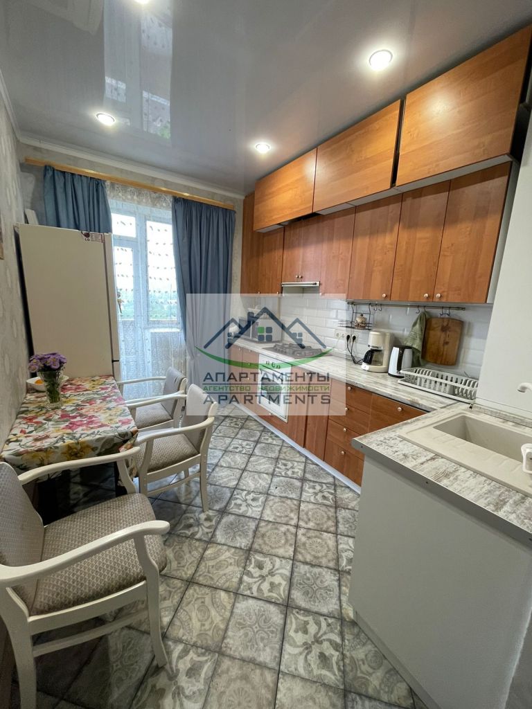 Продажа 2-комнатной квартиры, Ессентуки, Кольцевая ул,  117А