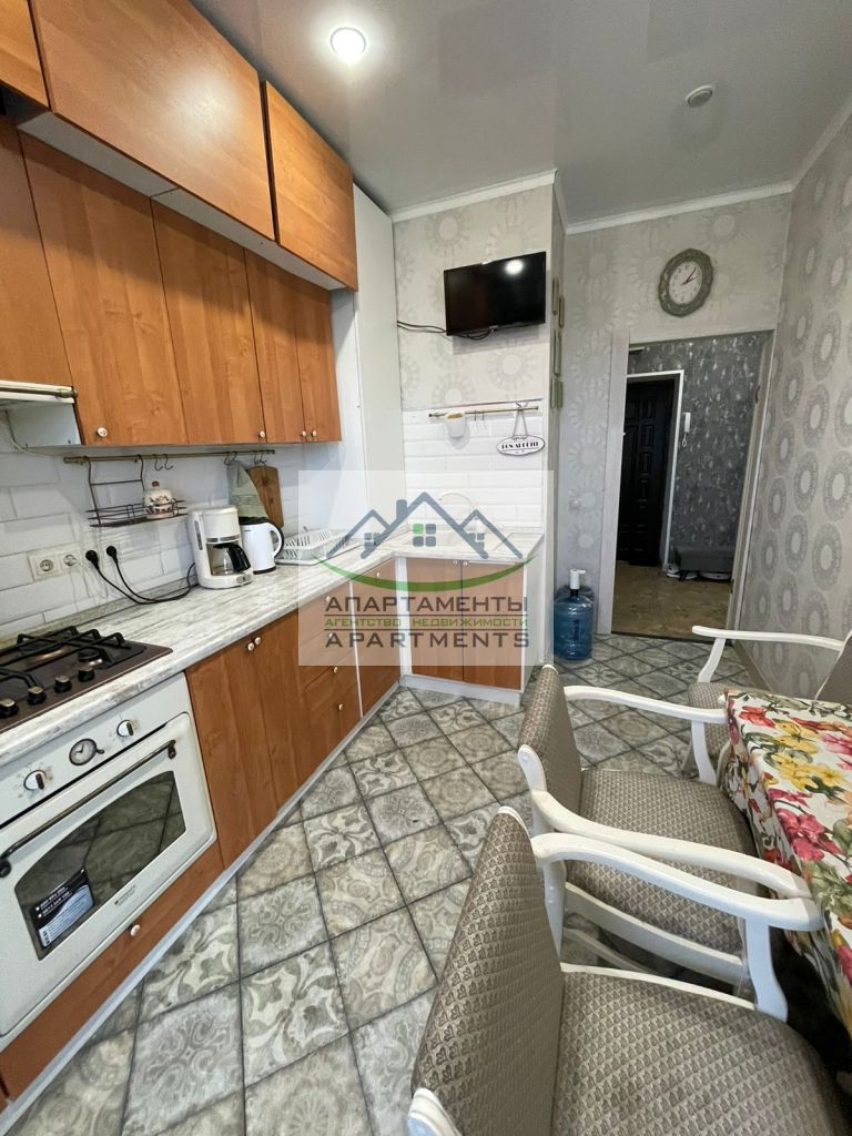 Продажа 2-комнатной квартиры, Ессентуки, Кольцевая ул,  117А