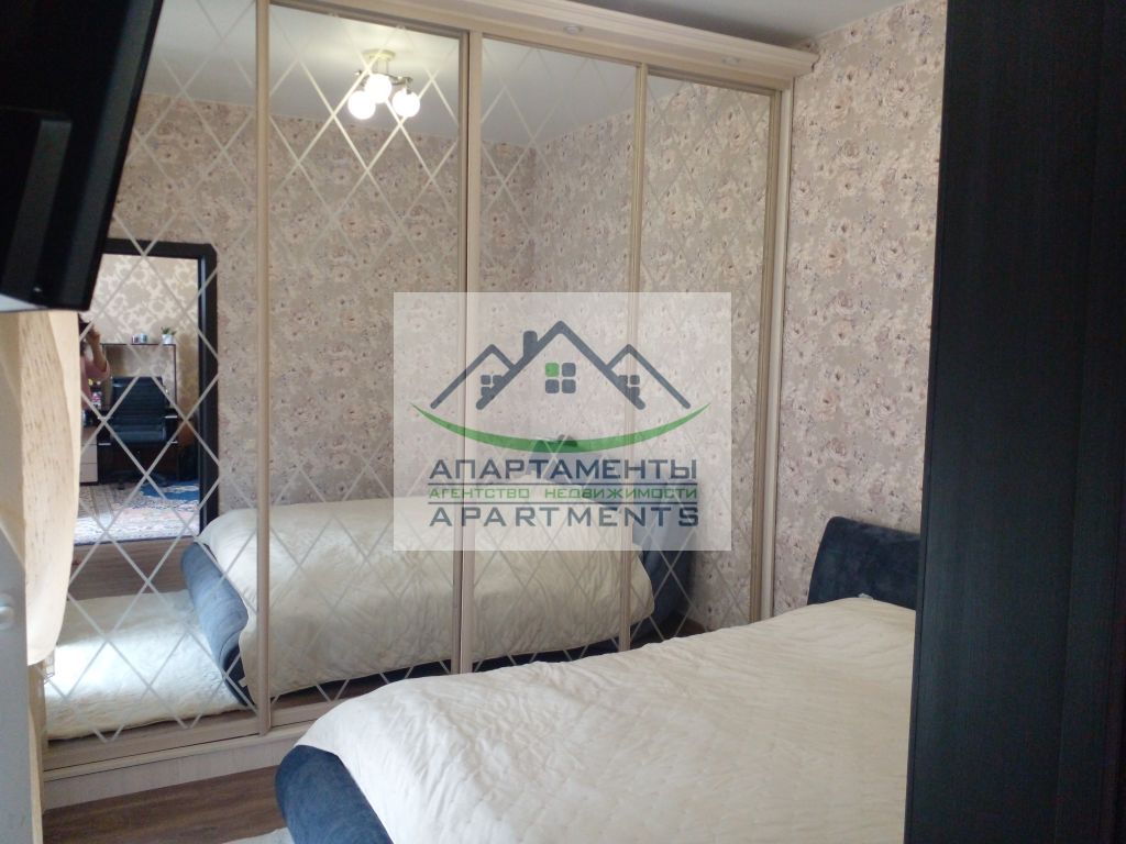 Продажа 2-комнатной квартиры, Ессентуки, Октябрьская ул,  337/3