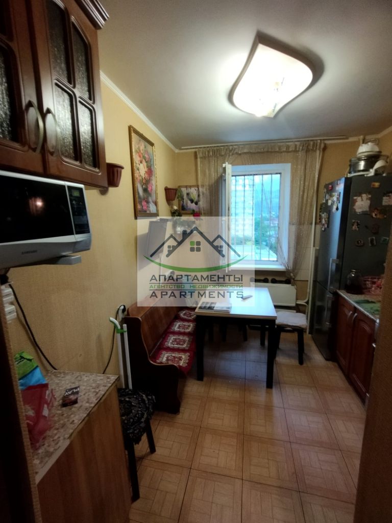 Продажа 2-комнатной квартиры, Кисловодск, Победы пр-кт,  157