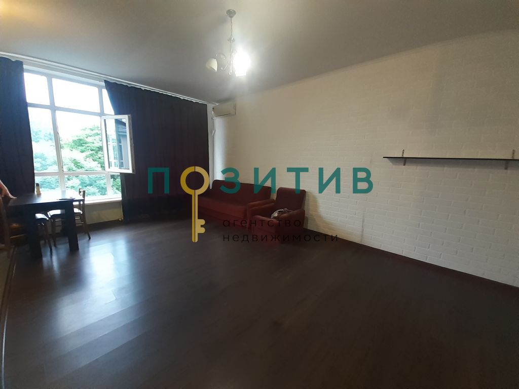 Продажа 1-комнатной квартиры, Пятигорск, Юлиуса Фучика ул,  1