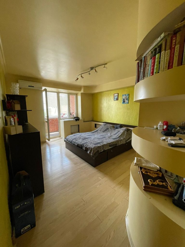 Продажа 3-комнатной квартиры, Батайск, Кирова ул,  59