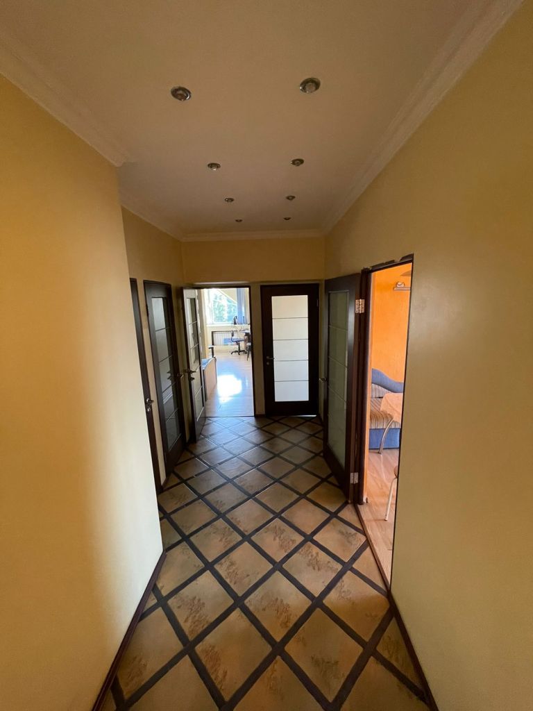 Продажа 3-комнатной квартиры, Батайск, Кирова ул,  59