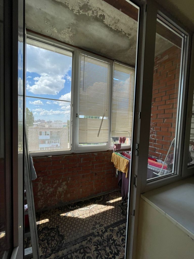 Продажа 3-комнатной квартиры, Батайск, Кирова ул,  59