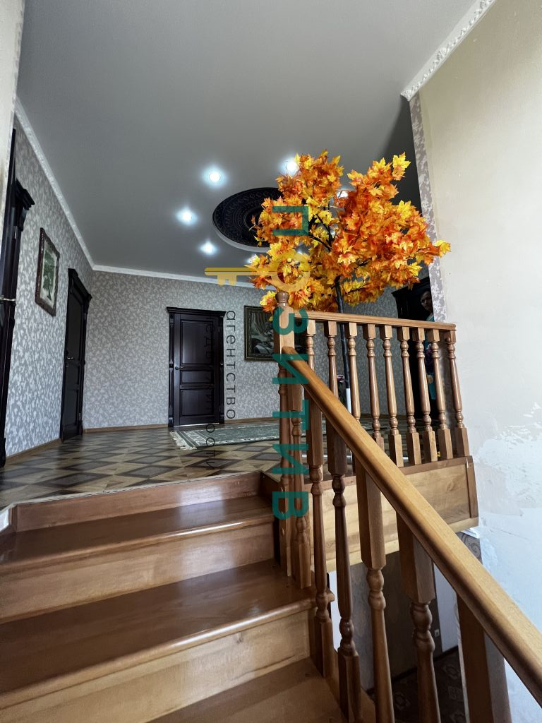 Продажа дома, 280м <sup>2</sup>, 10 сот., Загорский, Светлая