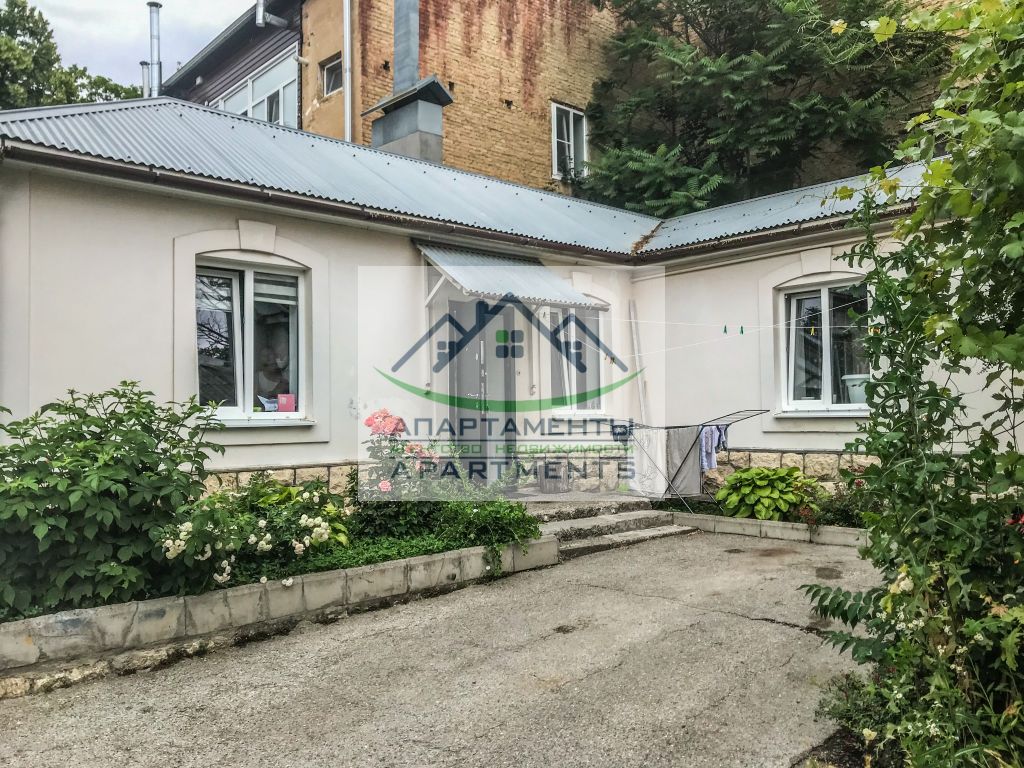 Продажа 3-комнатной квартиры, Пятигорск, Карла Маркса ул,  6