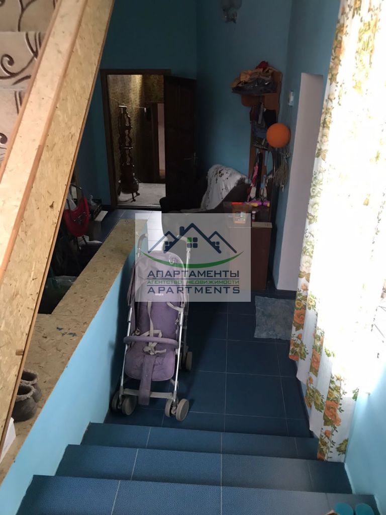 Продажа 4-комнатной квартиры, Пятигорск, Гоголя ул,  15